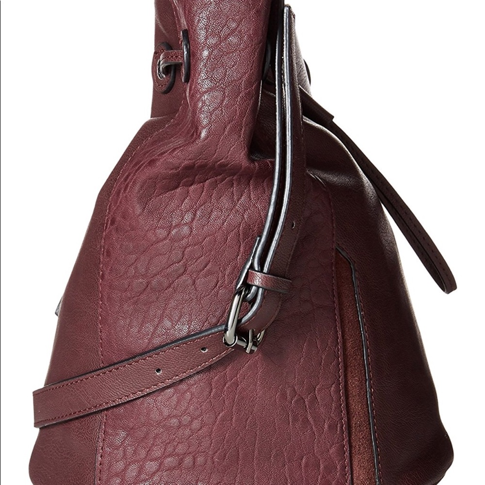 Bucket handbag - Picture 4 of 4